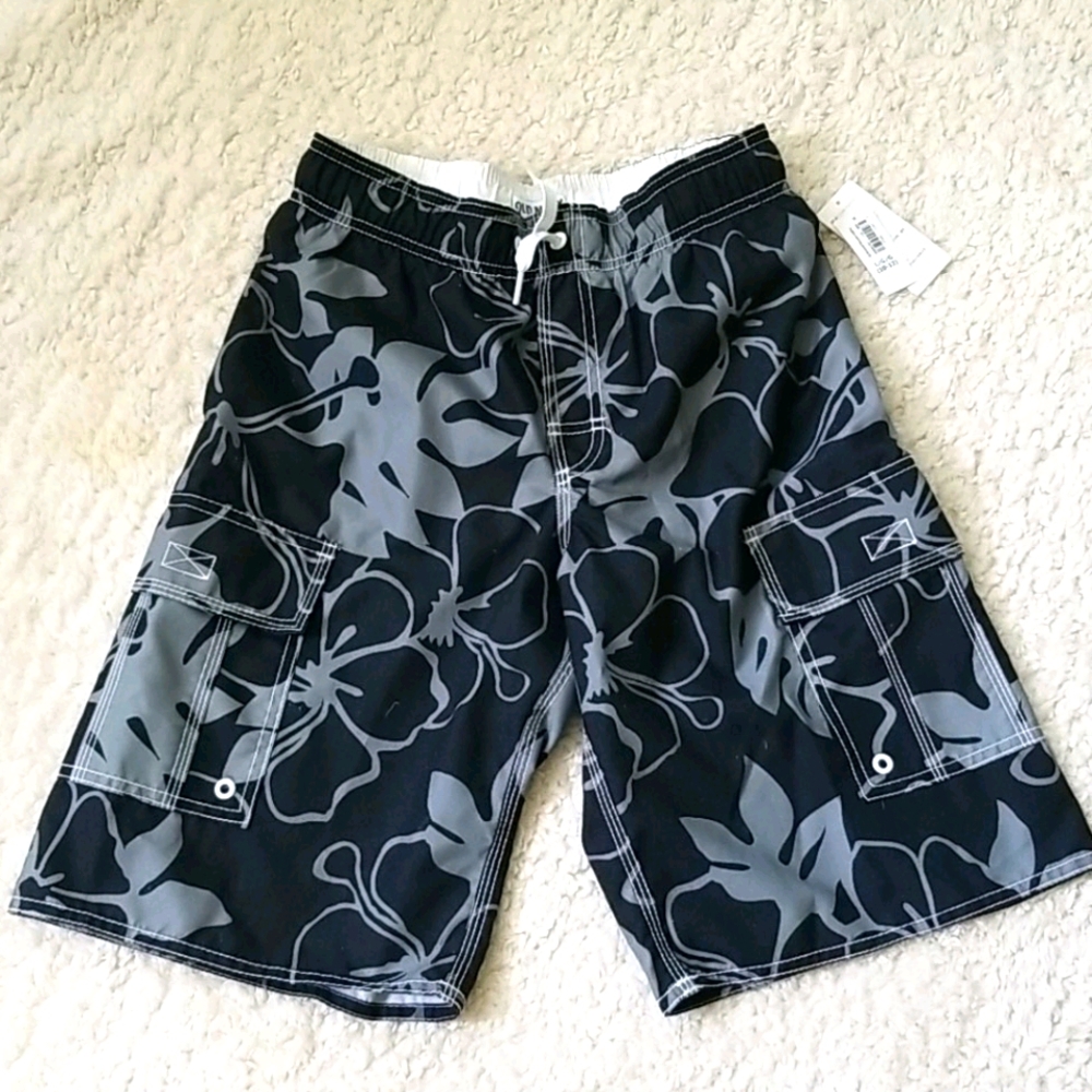 ❤❤❤ New Old Navy Boy’s Swim Trunks Size 10-12